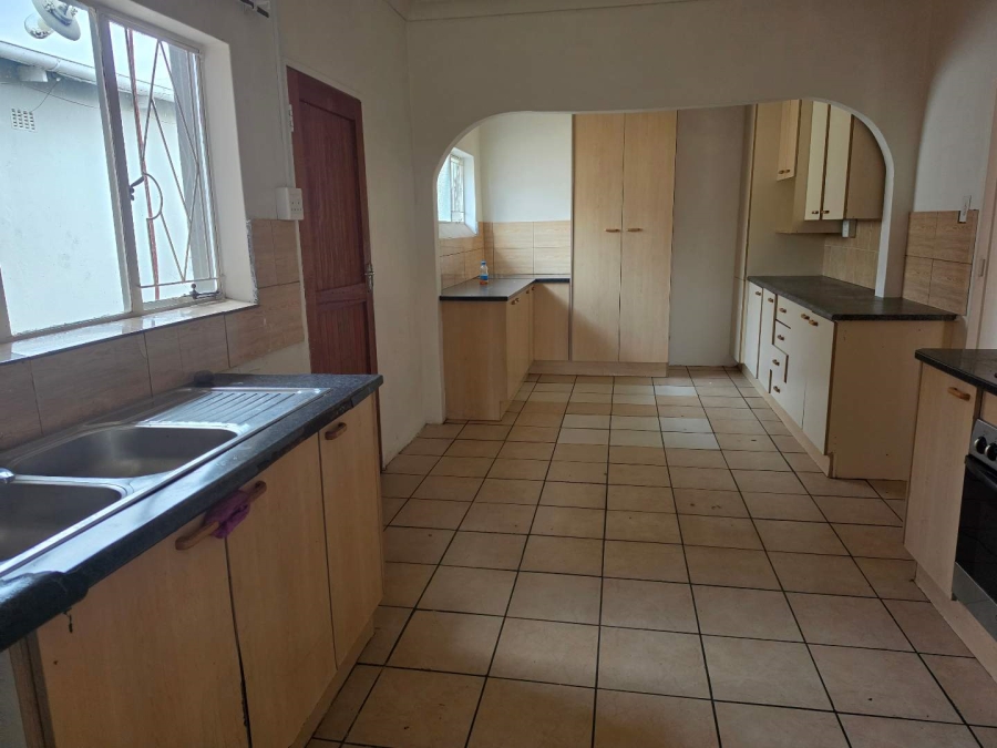 To Let 3 Bedroom Property for Rent in Rhodesdene Northern Cape